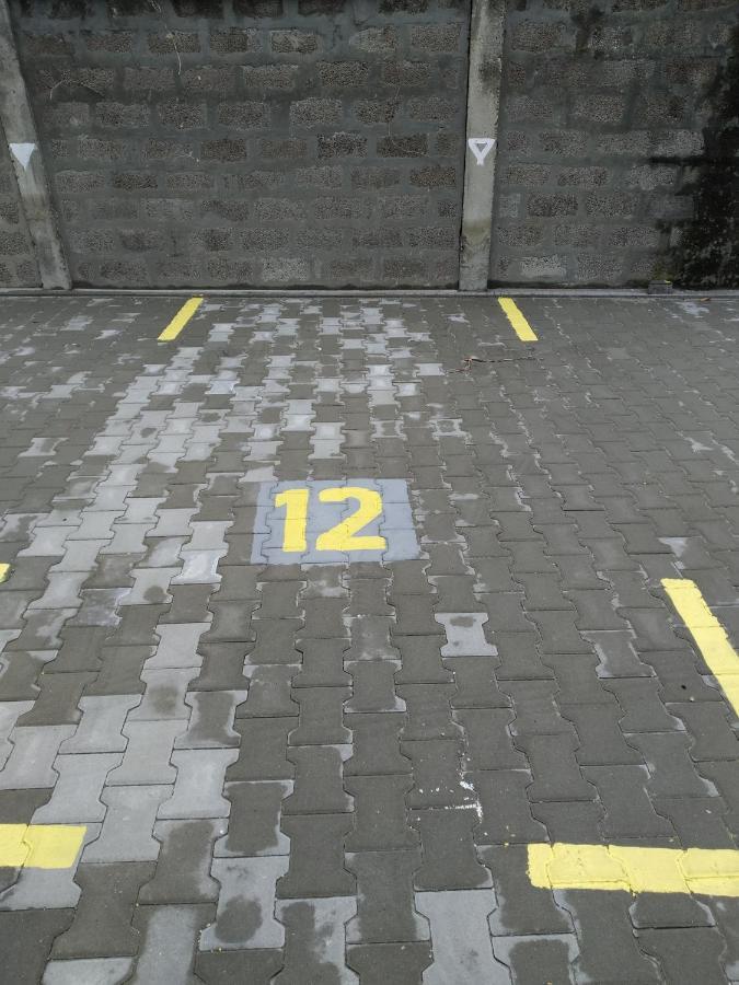 Giallo Apartment - Free Private Parking Novi Sad Exterior photo